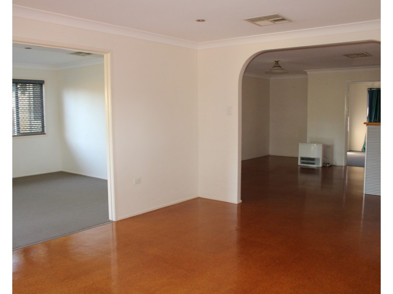 13 Orsova Court, Dalby QLD 4405