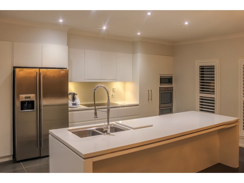 103 Southern Cross Drive, Dalby QLD 4405