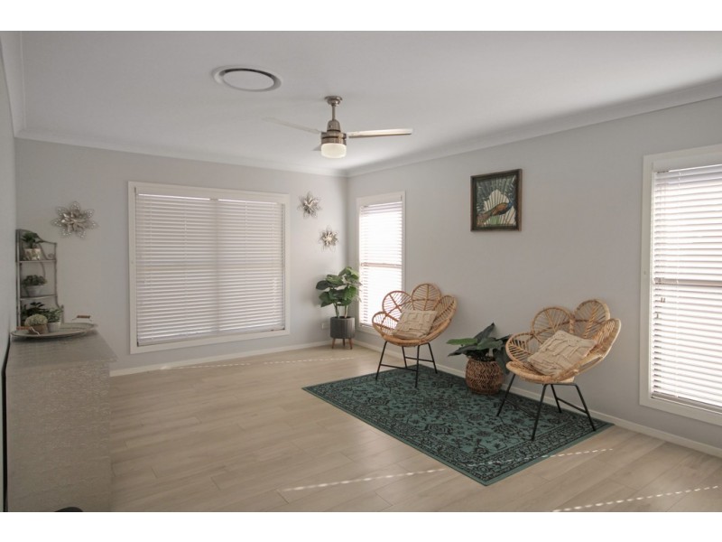 127 Southern Cross Drive, Dalby QLD 4405