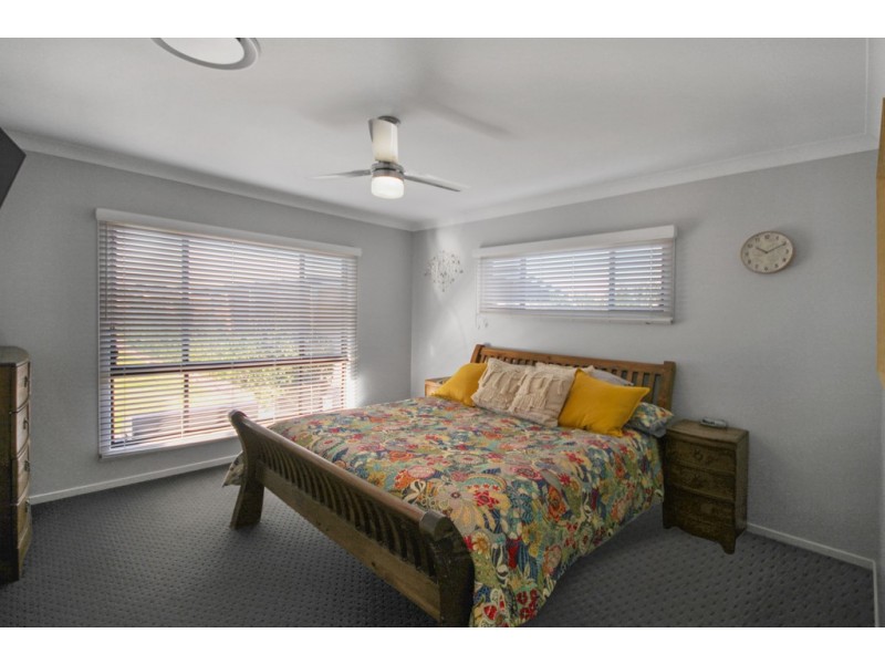 127 Southern Cross Drive, Dalby QLD 4405