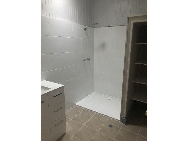 4 Bird Street, Dalby QLD 4405