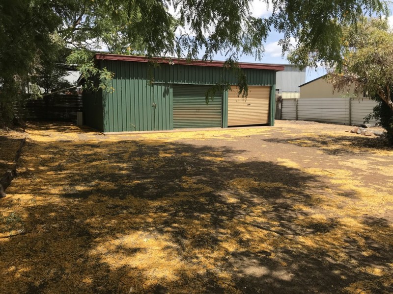 4 Bird Street, Dalby QLD 4405