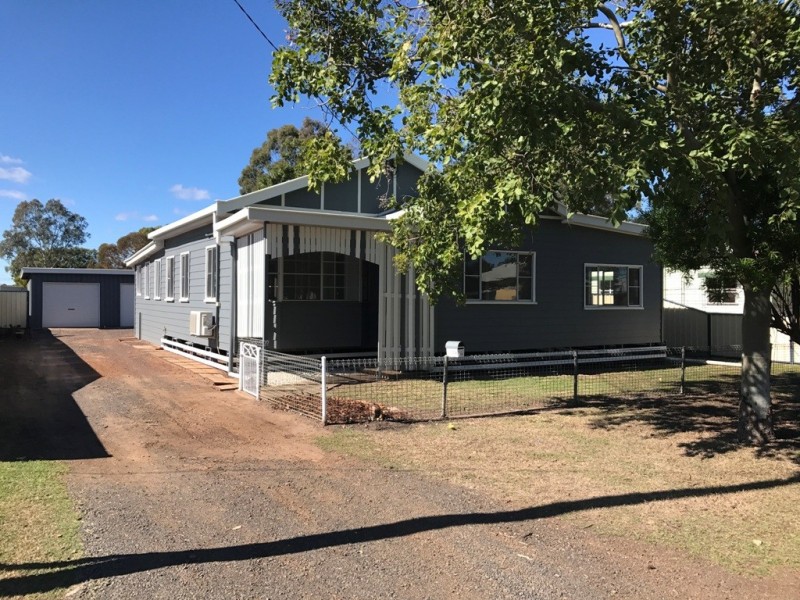14 Walsh Street, Dalby QLD 4405