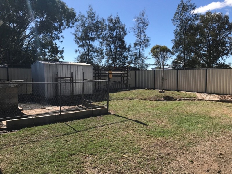 14 Walsh Street, Dalby QLD 4405