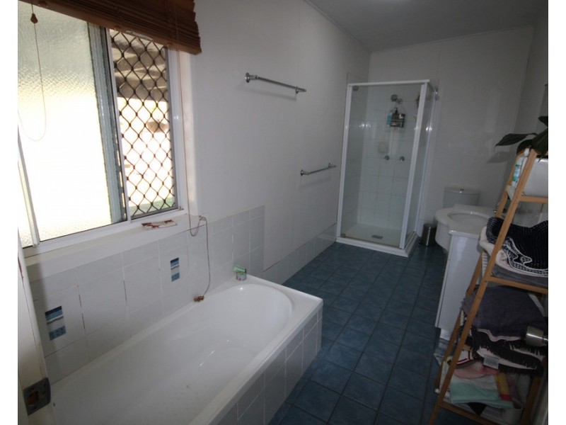 11 Wooburn Street, Dalby QLD 4405