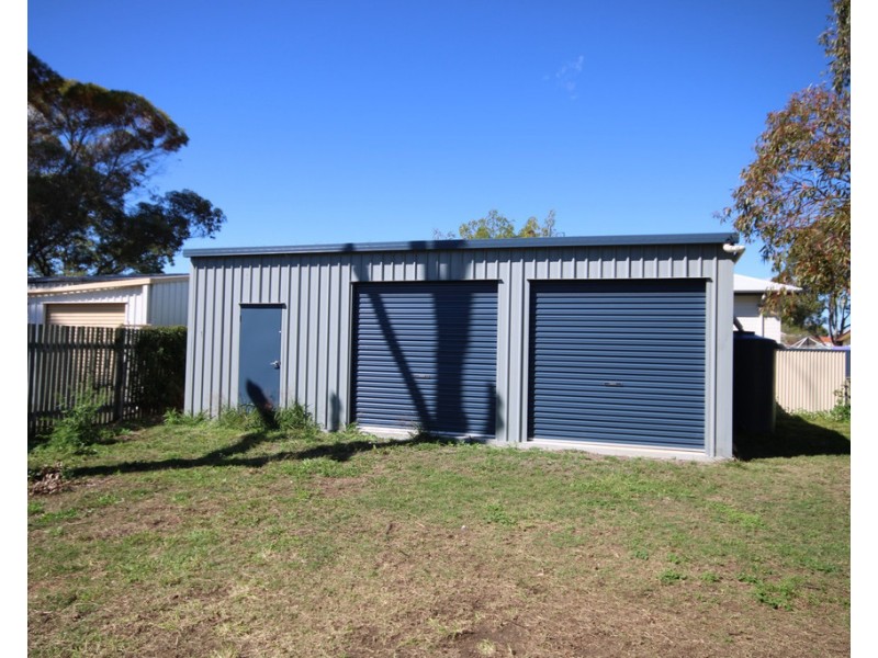 11 Wooburn Street, Dalby QLD 4405