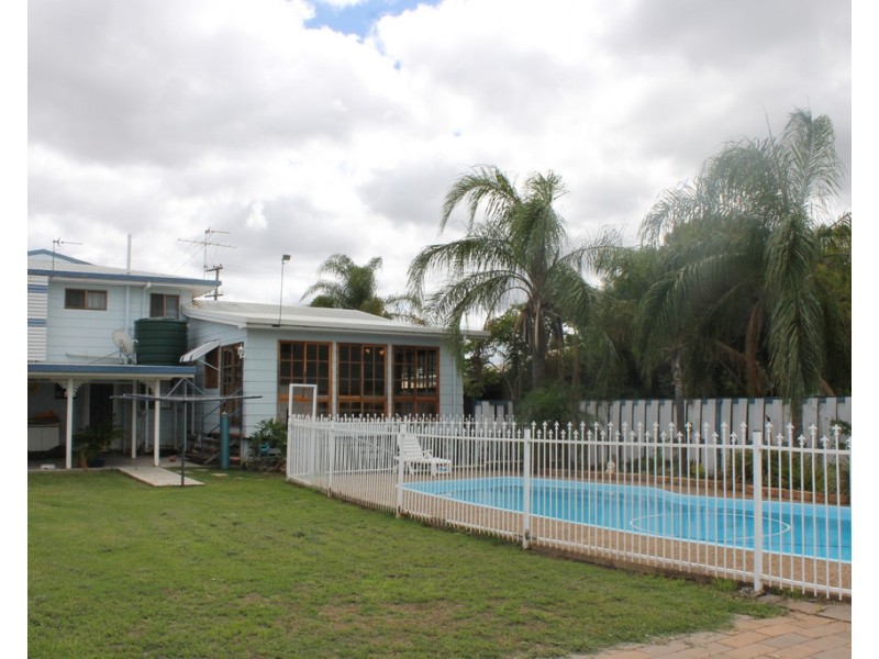 105 Nicholson Street, Dalby QLD 4405
