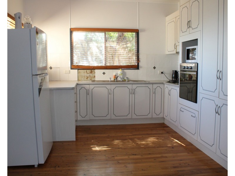 34 Pratten Street, Dalby QLD 4405