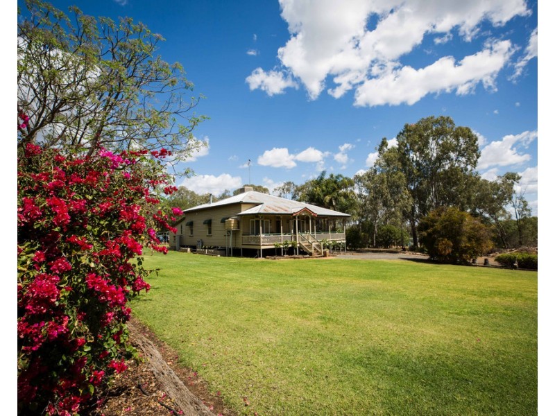 11 Kurrajong Drive, Dalby QLD 4405