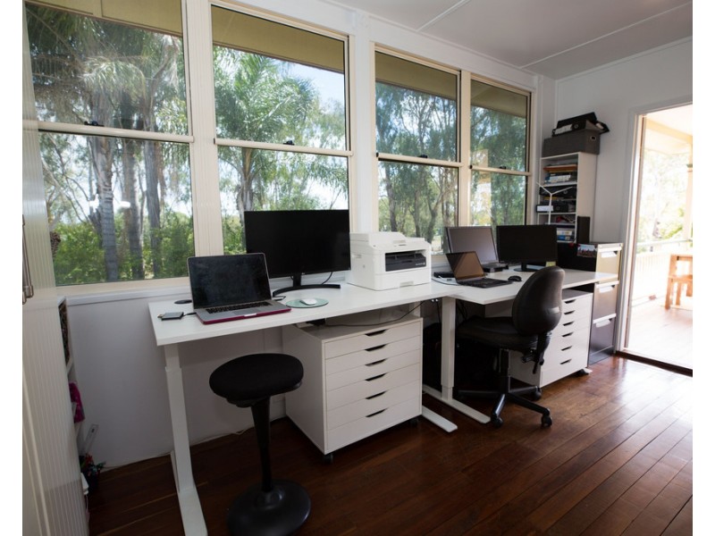 11 Kurrajong Drive, Dalby QLD 4405