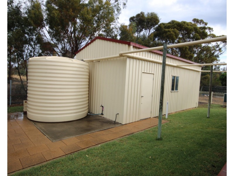 10 Jacaranda Court, Dalby QLD 4405