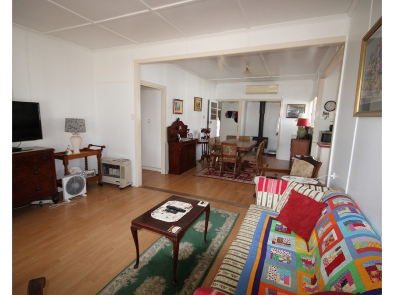 3a Besley Street, Dalby QLD 4405