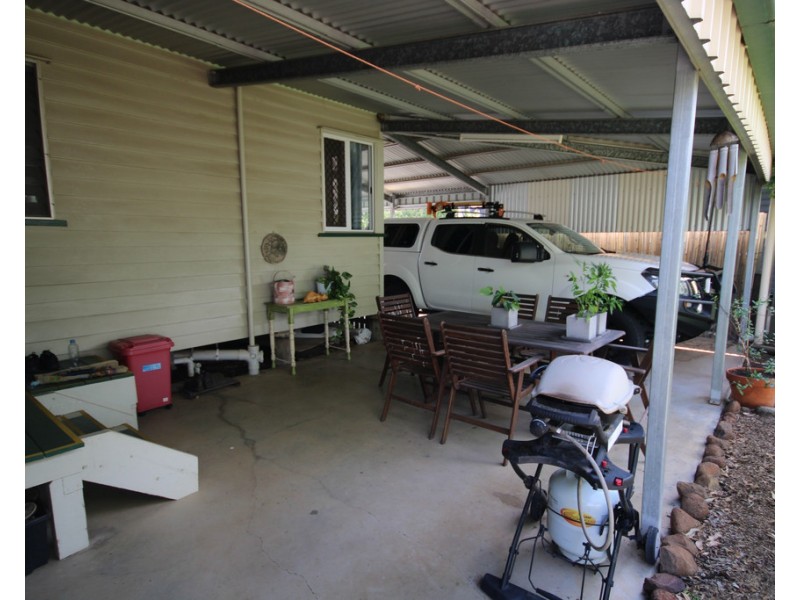 3a Besley Street, Dalby QLD 4405
