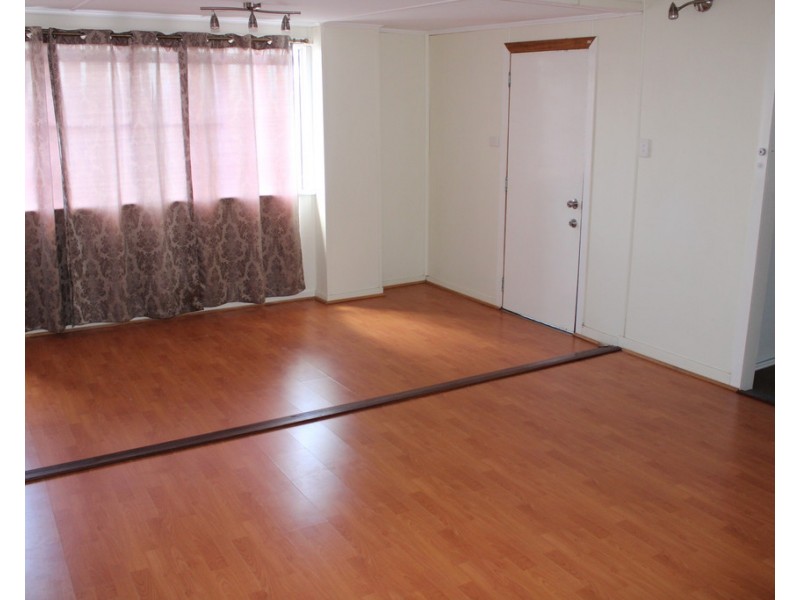 63 Wambo Street, Dalby QLD 4405