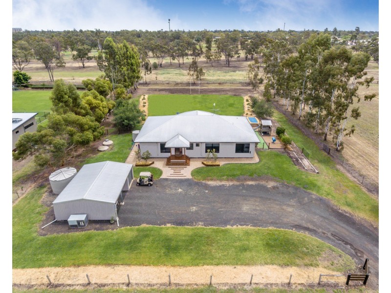 36 Mahon Road, Dalby QLD 4405