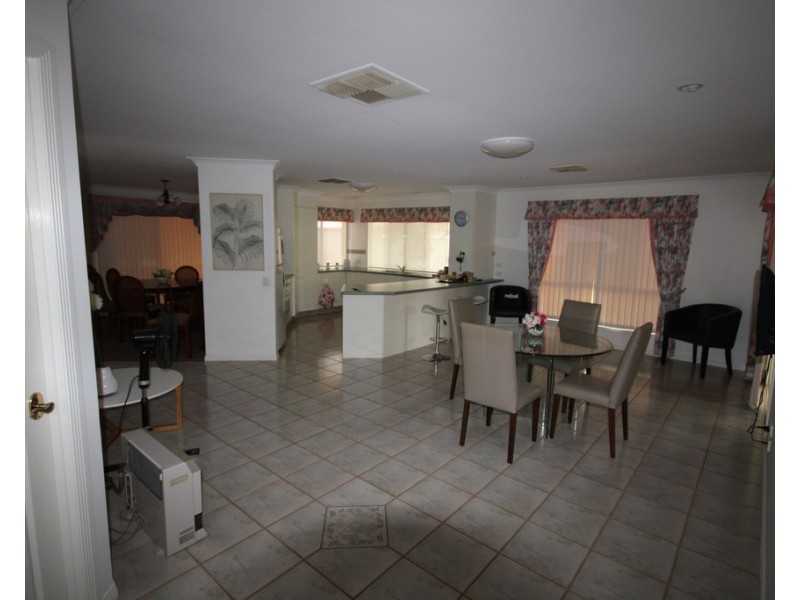 22 Wood Street, Dalby QLD 4405