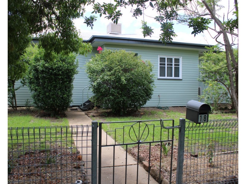 18 Geisel Street, Dalby QLD 4405