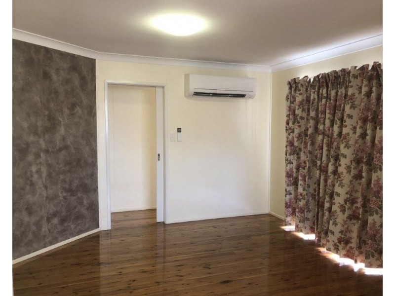 12 Reid Street, Dalby QLD 4405