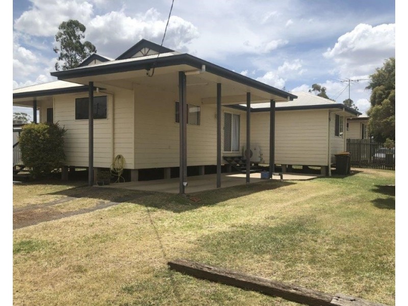 12 Reid Street, Dalby QLD 4405