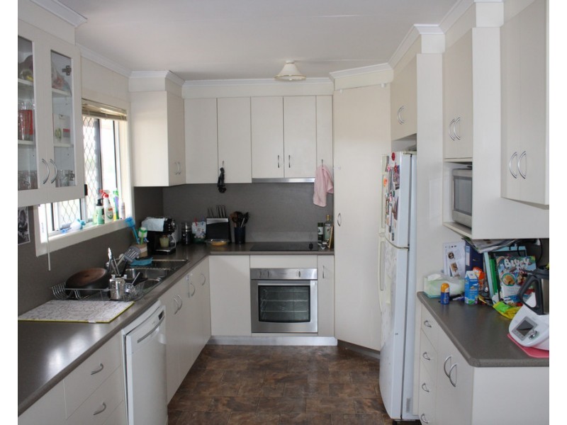 17 Wyley Street, Dalby QLD 4405