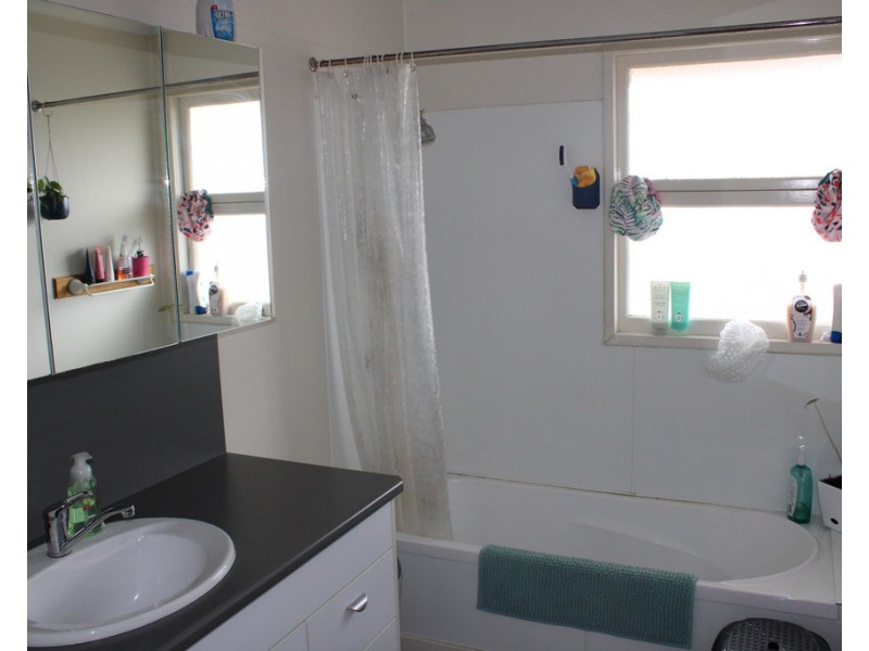 17 Wyley Street, Dalby QLD 4405