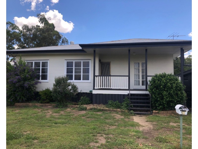 54 Myall Street, Dalby QLD 4405