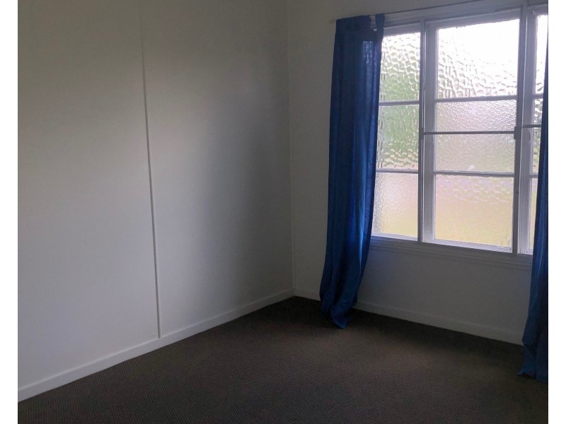 54 Myall Street, Dalby QLD 4405