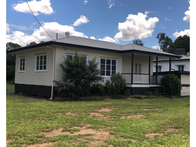 54 Myall Street, Dalby QLD 4405