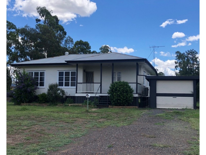 54 Myall Street, Dalby QLD 4405