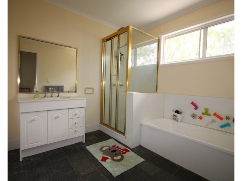 24 Kylie Street, Dalby QLD 4405