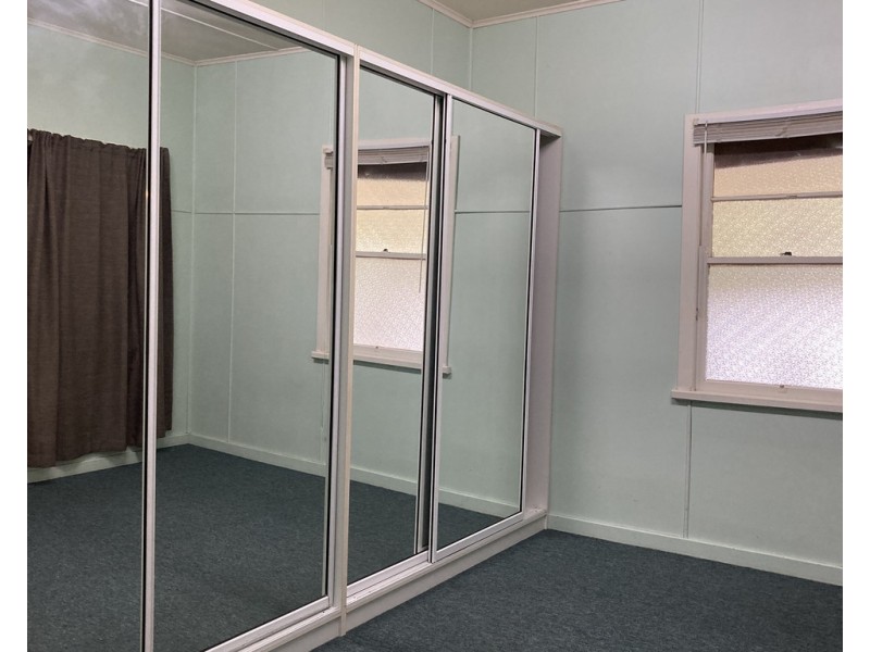 83 Bunya Street, Dalby QLD 4405