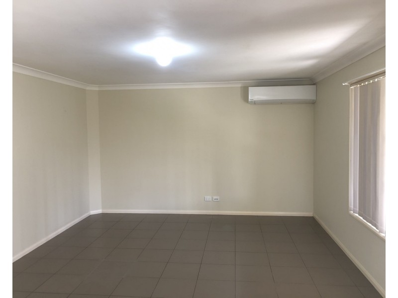 9 Charthom Street, Dalby QLD 4405