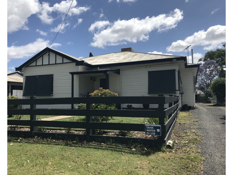 5 Connelly Street, Dalby QLD 4405