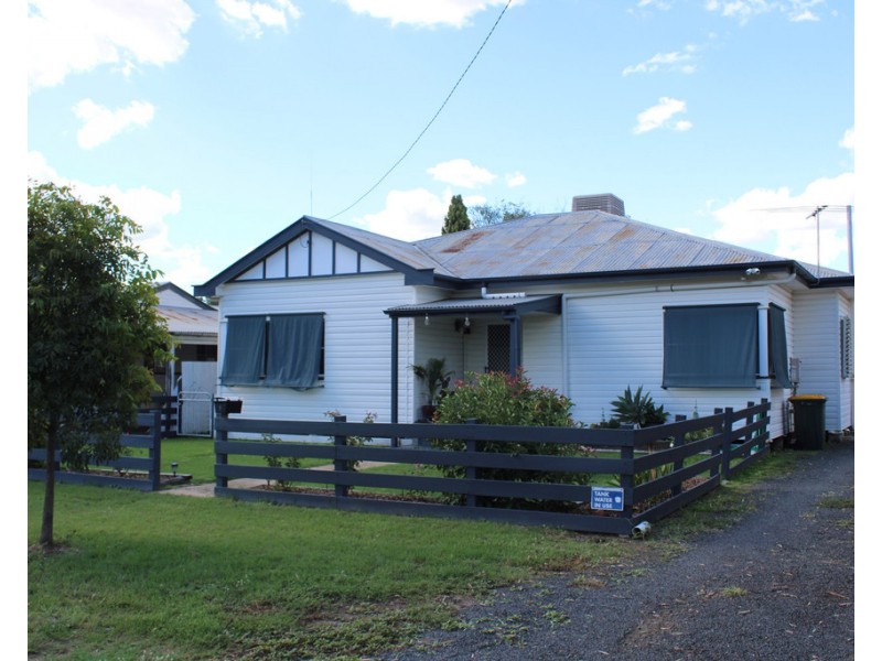 5 Connelly Street, Dalby QLD 4405