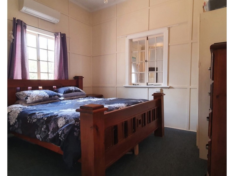 27 Challacombe Street, Bell QLD 4408