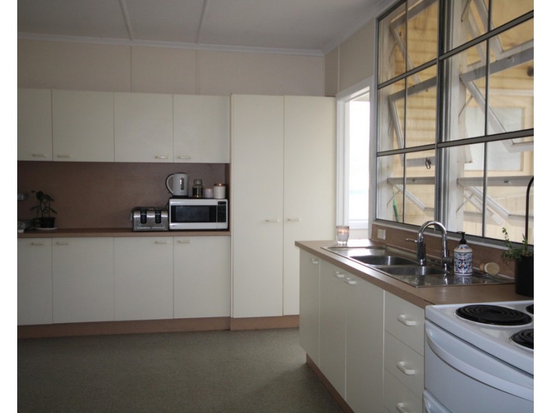 70 Palmer Street, Dalby QLD 4405