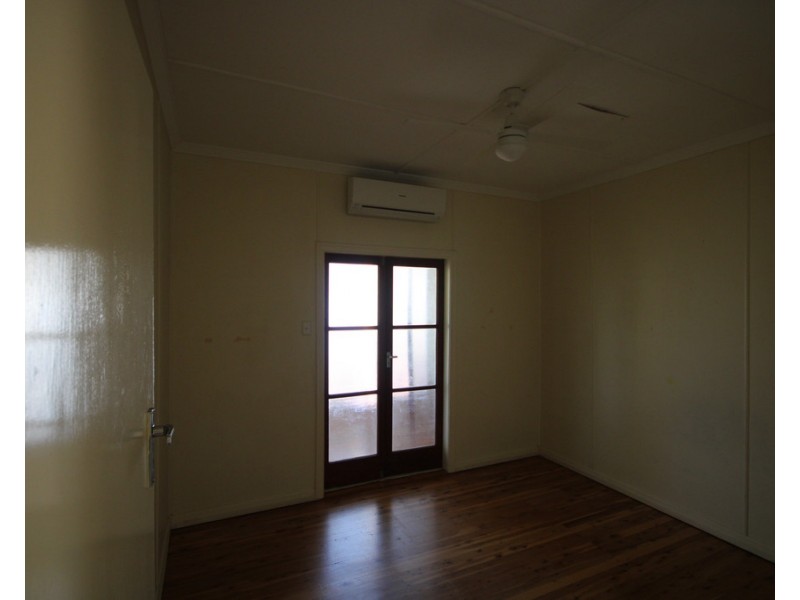 17 Hayden Street, Dalby QLD 4405