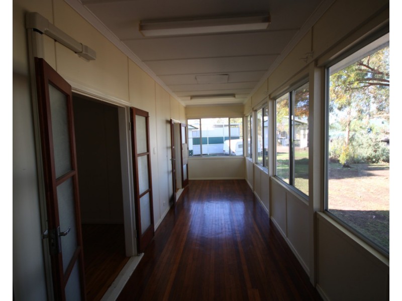 17 Hayden Street, Dalby QLD 4405