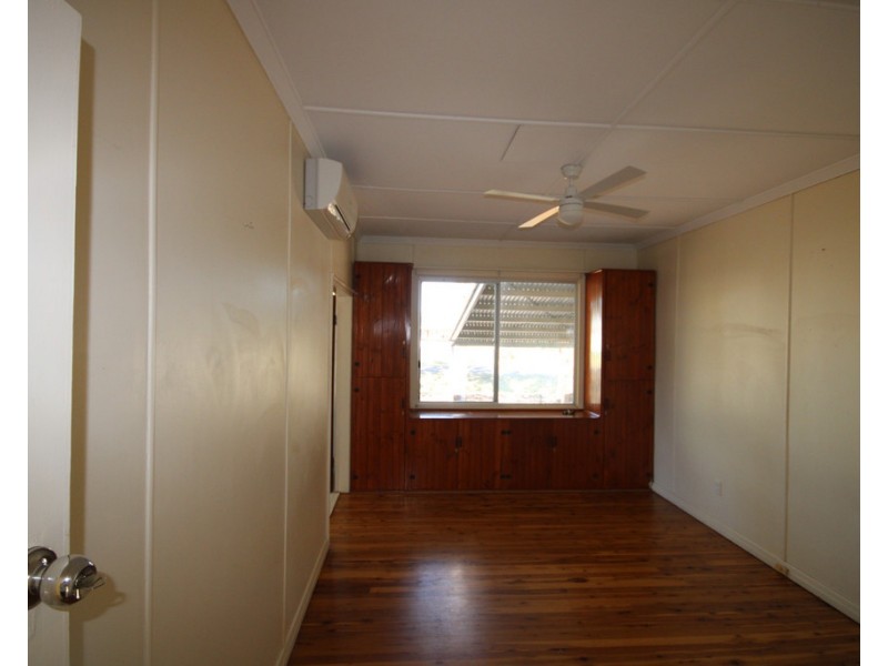 17 Hayden Street, Dalby QLD 4405