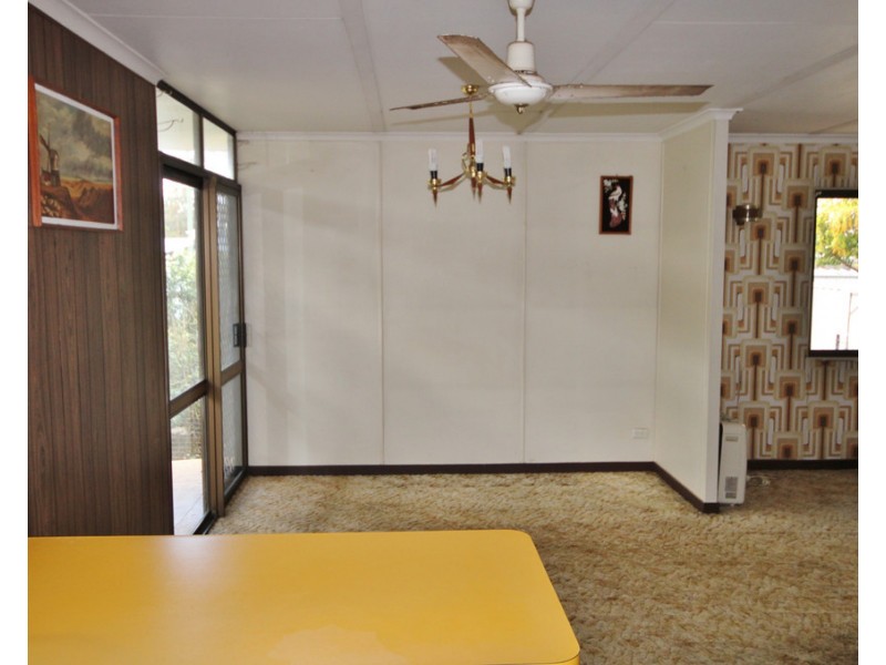 79 Edward Street, Dalby QLD 4405