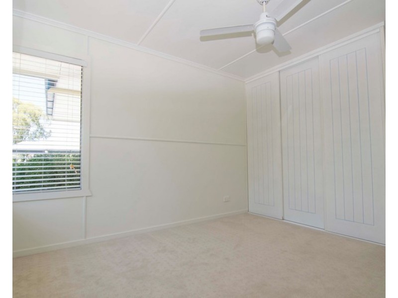 5 Swan Street, Dalby QLD 4405