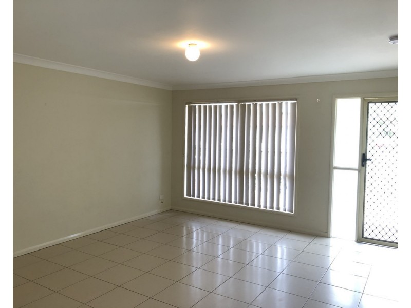 12 Charthom Place, Dalby QLD 4405