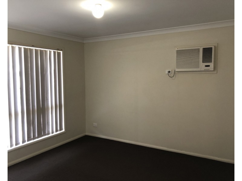 12 Charthom Place, Dalby QLD 4405