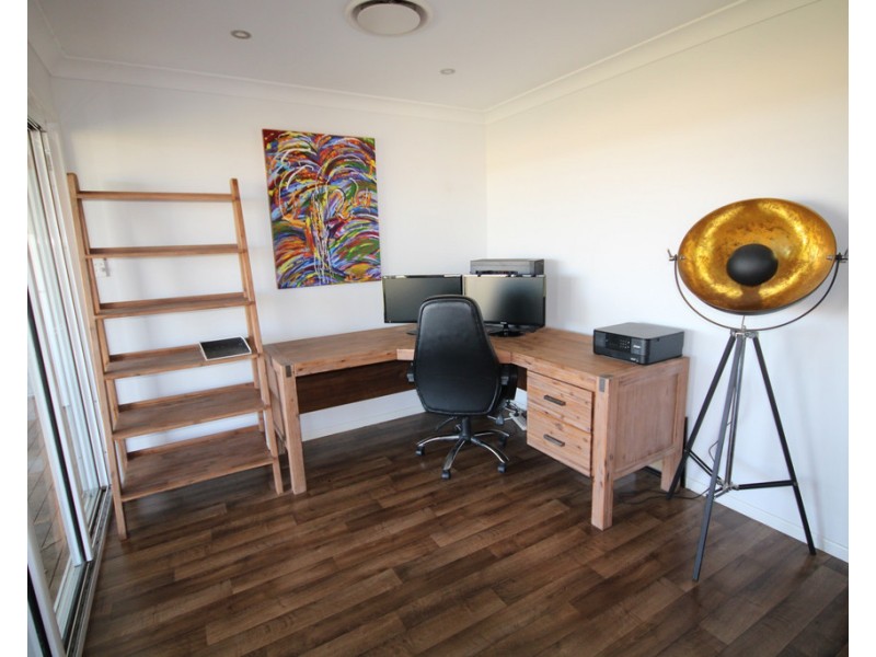 15 Katherine Street, Dalby QLD 4405