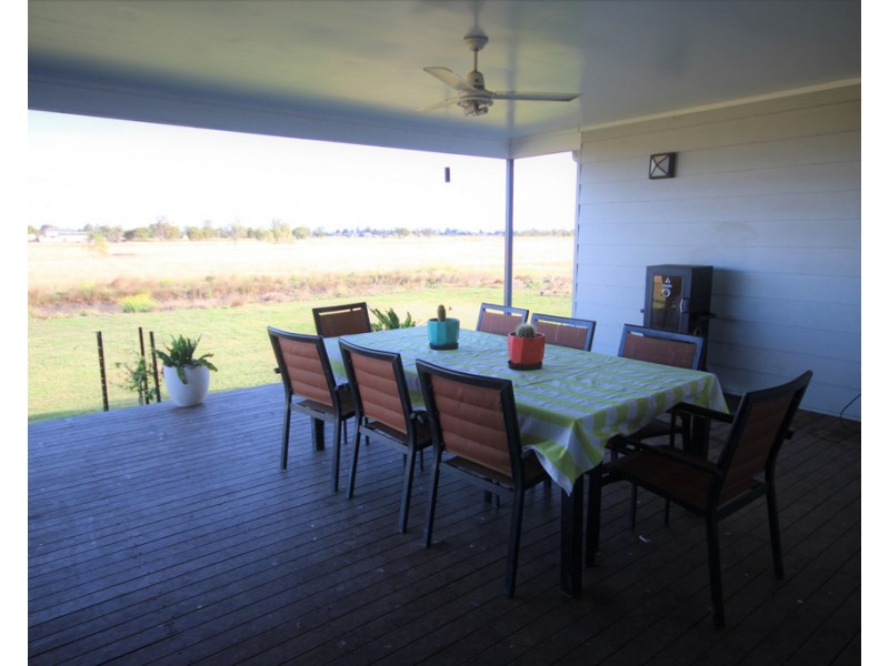 15 Katherine Street, Dalby QLD 4405