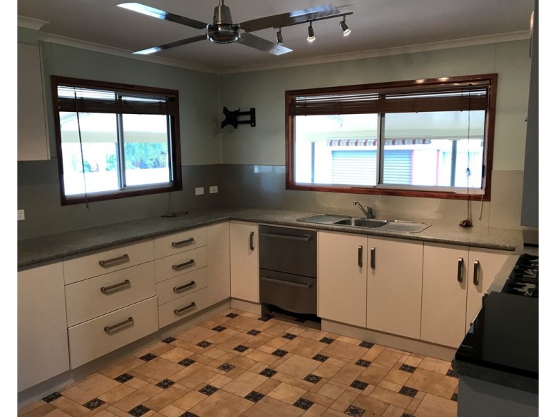 146 Pratten Street, Dalby QLD 4405