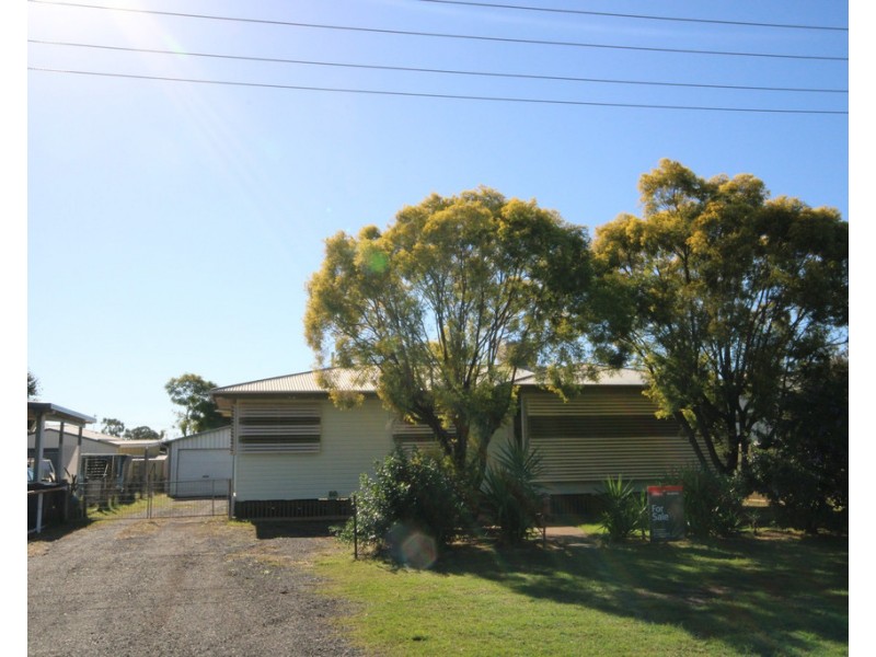 123 Wood Street, Dalby QLD 4405