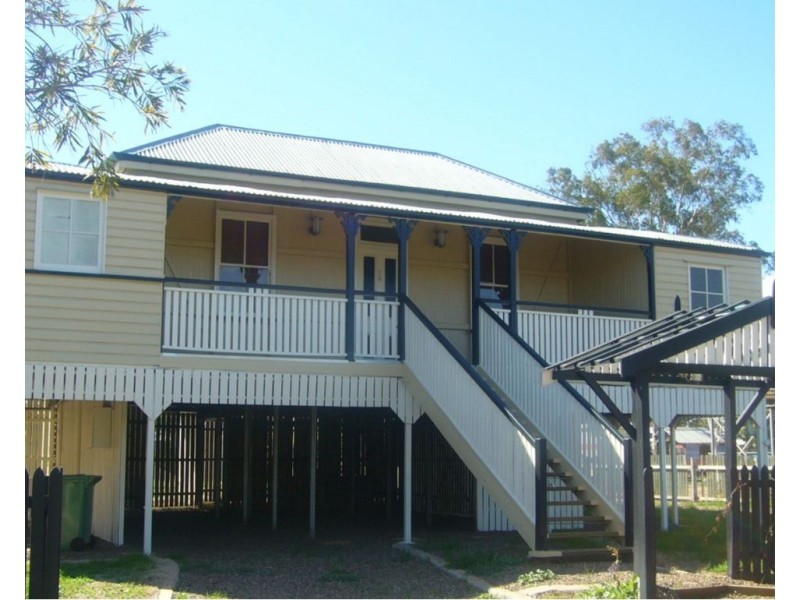 81 PATRICK STREET, Dalby QLD 4405