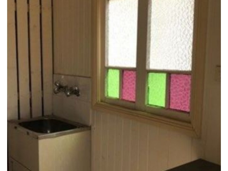 81 PATRICK STREET, Dalby QLD 4405