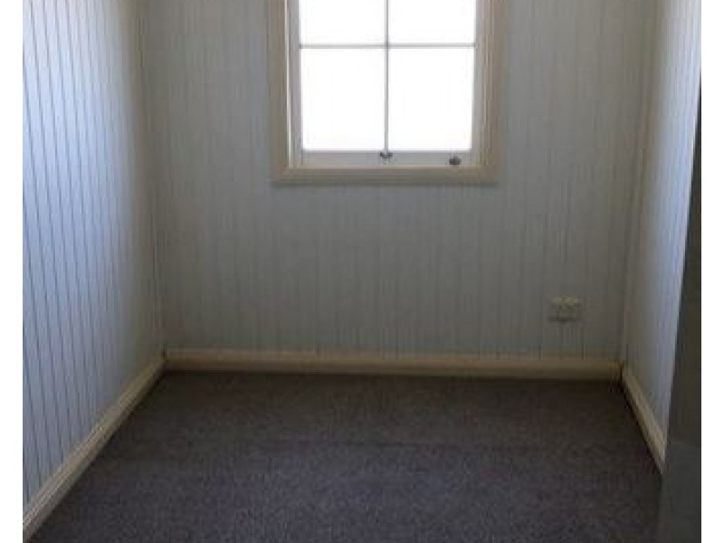 81 PATRICK STREET, Dalby QLD 4405